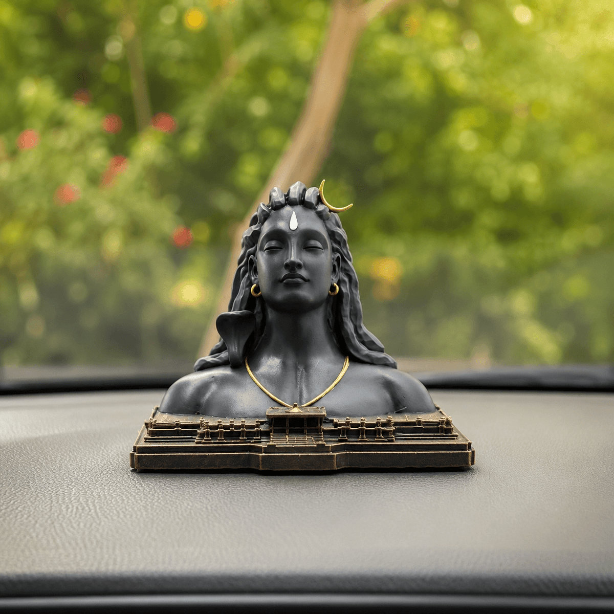 Aadiyogi Idol — image 1 of 7