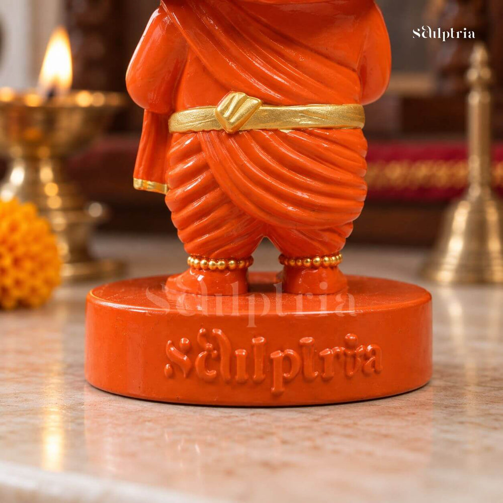 The round display base, with the Sculptria name raised on it