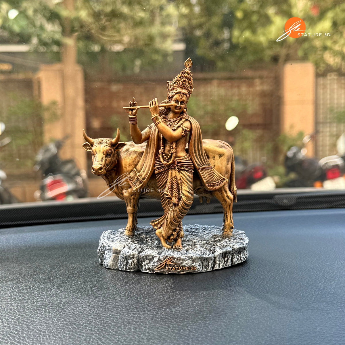 Krishna and Cow: Blessings for Every Journey — image 3 of 9